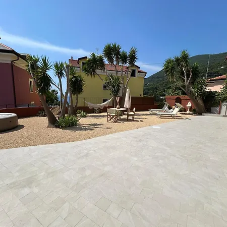 Vista Mozzafiato Sull'isola Gallinara Daire